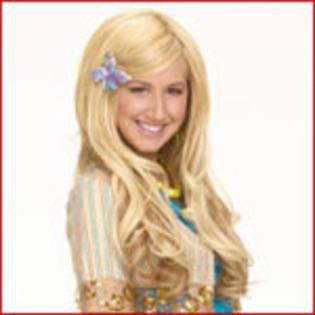 ashley-tisdale - album cu de toate