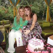 WOKYKKFMAXTSTCXQEKV - Ashley Michelle Tisdale