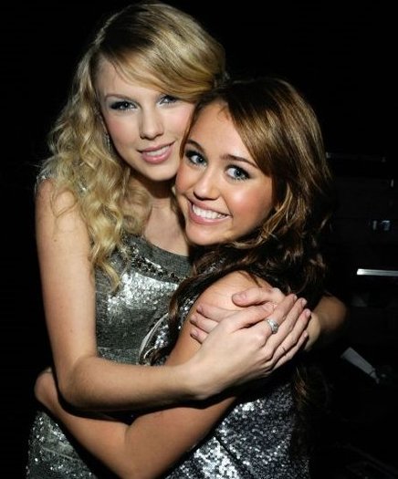 kxabr - Taylor Swift