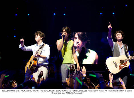 Jonas-Brothers-group-d09 - JHONAS BROATHER