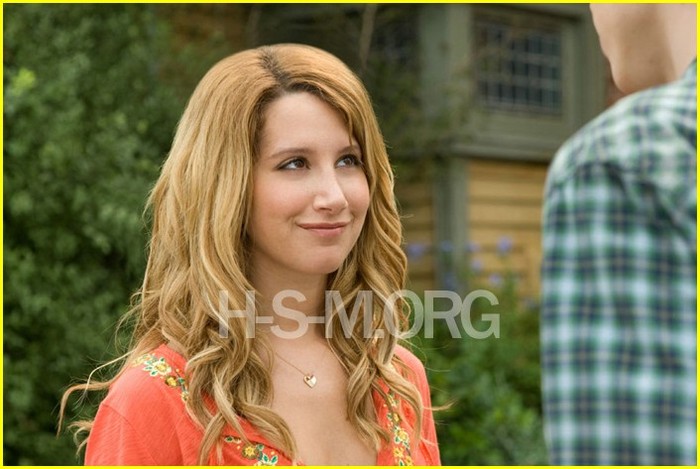 ashleytisdalecameupstaipm8