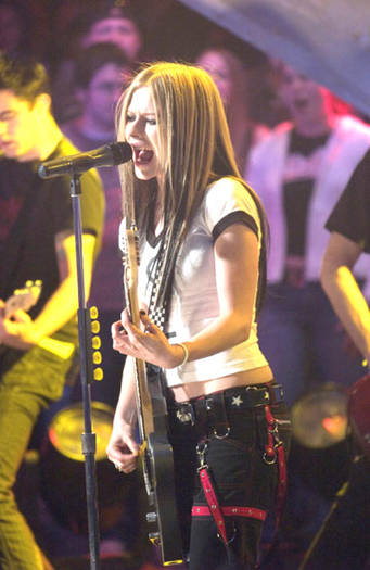 avril-lavigne-1160 - AVRIL LAVIGNE