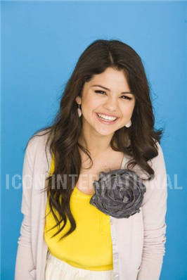 069 - Selena Gomez sedinta foto 1
