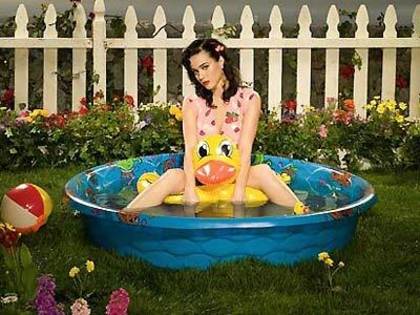 katy-perry-gallery1[1] - Katy Perry