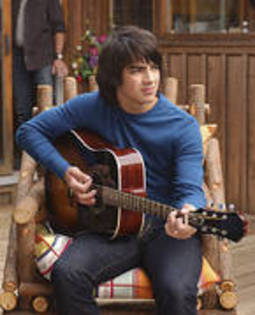 QRHIZEKKKXVLWICZRNY - Camp Rock