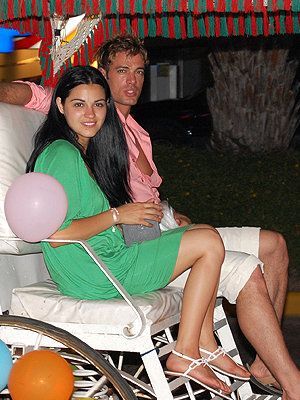 bze0a69e92ek29k6 - 0-Maite Perroni-0