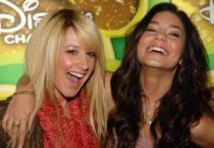 TUTHJLTQPHDQTYNRWGU - high school musical
