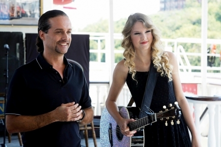 normal_tvshows_popstars030