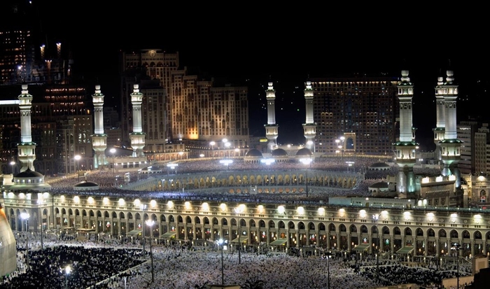 Masjid Al Haram in Makkah - Saudi Arabia (night)