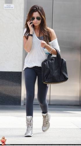 normal_003 - AshWley leaves a local gym in est Hollywood - August 10