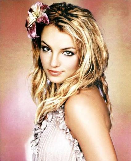 Britney Spears l_aee9cbb07db71b3f5ebf2cb28fda - britney again