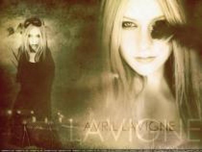 KXAGKBUWJXLRDKLDVBT - avril lavigne