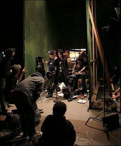4368846627a6196614198l - Tokio Hotel Backstage Pictures