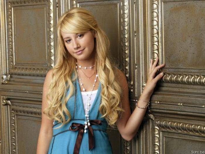 VURWWWSNRWBLFCZOQJN - ashley tisdale cool