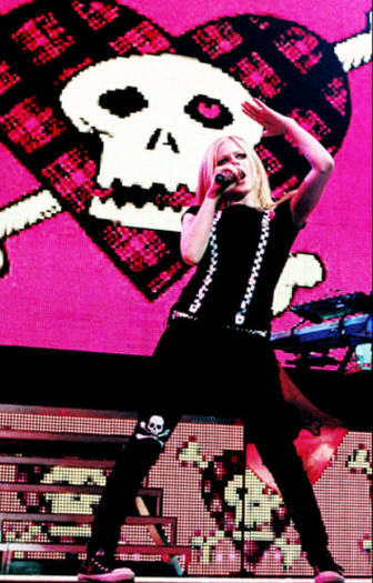 avril-lavigne-1510 - AVRIL LAVIGNE