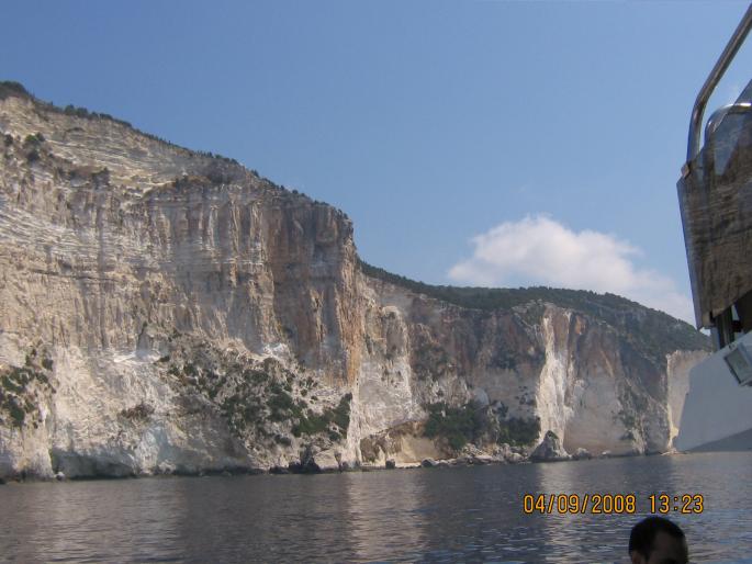 IMG_0137; Pesterile Albastre
