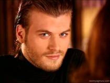 KWQCNGTMAHANDYOEYUW - Kivanc Tatlitug