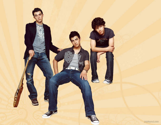 CMFHDPHPOQOOCYDBIIZ - Jonas Brothers
