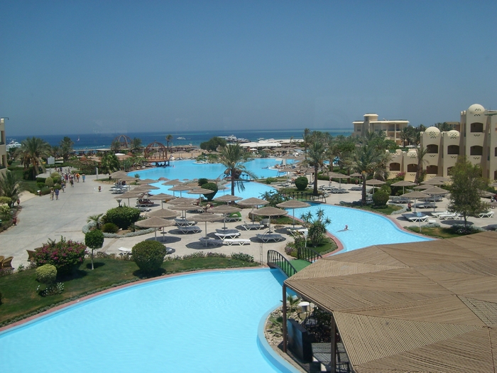 SL270858; Piscinele de la Meridian Hotel din Hurghada
