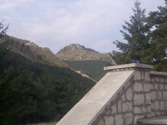 peisaj de langa mausoleum - Poze la Mausoleum