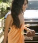 thumb_015 - vanessa hudgens Leaving her house to attend the MTV Movie Awards
