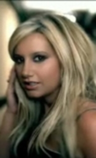 LELKFJJWOMOFVCAYCAO - poze Ashely