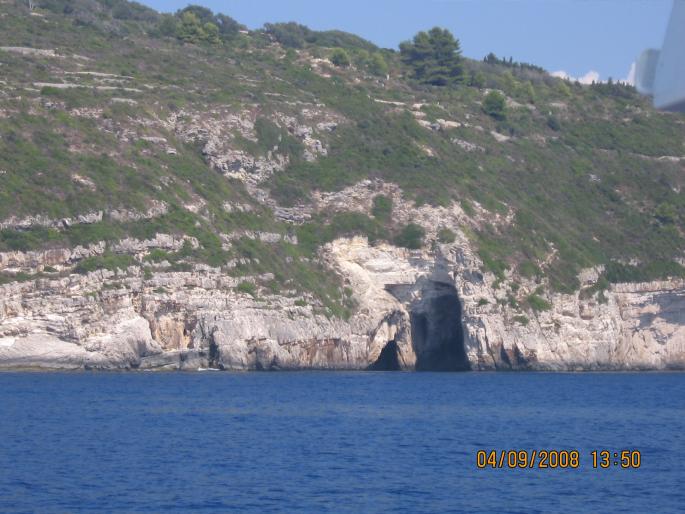 IMG_0185; plecarea de la pesterile albastre
