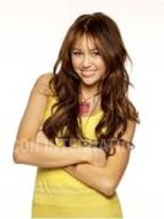 PDLSWHSEGUVZQWWLHQP - Miley photoshoot2