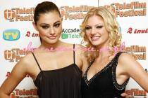 ..............ambele - poze cu phoebe tonkin