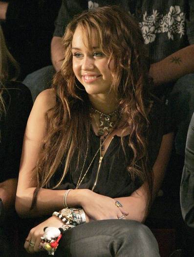 Miley Cyrus Heidi Klum Christian Audigier SPvzs50OoBOl