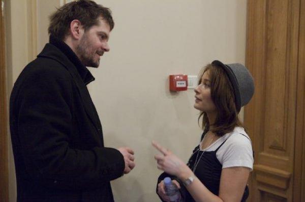 Laura_Cosoi_1242849106_0 - Laura Cosoi