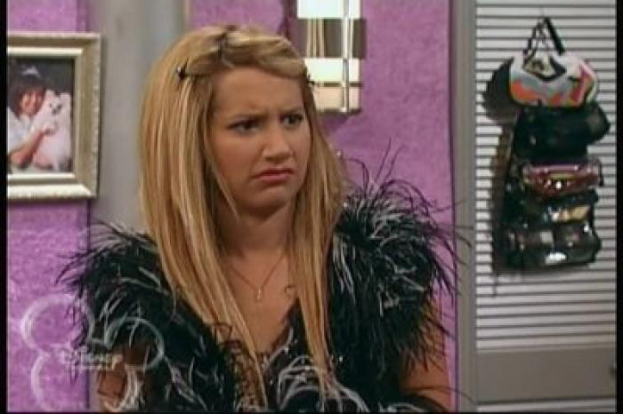 normal_113 - ashley tisdale
