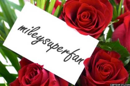 captionit113504I704D36 - miley cyrus