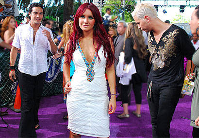 i207864722_49829_7 - RBD la premiile Juventud