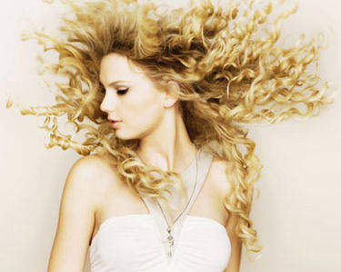 Taylor-Swift-Genreweb-1