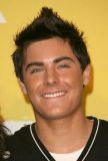 zac-efron_144 - poze hsm