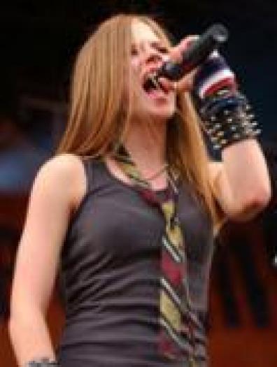 LFBWLAYBFZXRLWJCBNX - avril lavigne