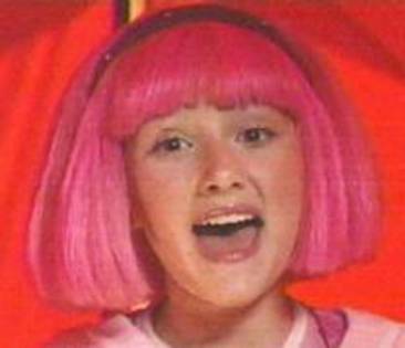 TJRNWXOSMQVEJOZAXFJ - lazy town