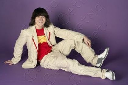 Mitchel-Musso-mitchel-musso-8254678-399-266