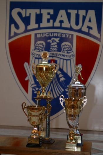 Trofeele_campionilor_CSA_Steaua - istoria nu se uita