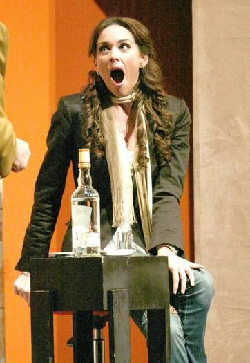 v v - toantele nu merg in rai