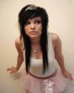 imagesCAVBUFJ1 - emo girls