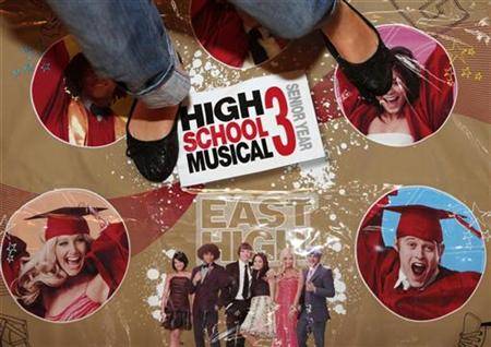 high-school-musical-3-large - high school musical