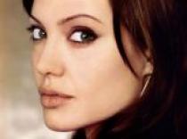 angelina-jolie_47 - vedete