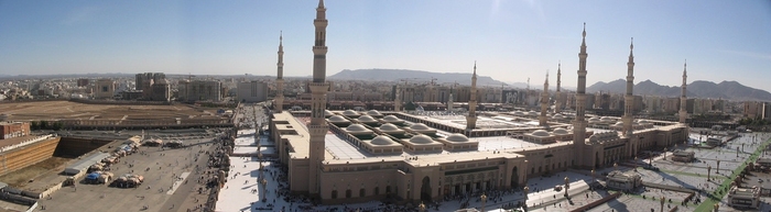 Masjid Al Nabawi in Madinah - Saudi Arabia (panorama) - Islamic Architecture Around the World
