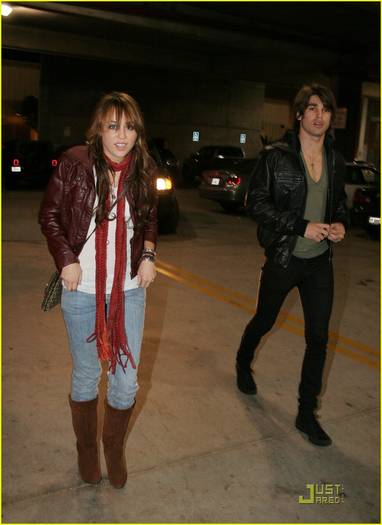 miley-cyrus-justin-movies-06