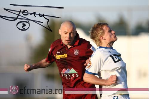 cfr_cluj_poze_jucatori___autograf_tony - CFR CLUJ