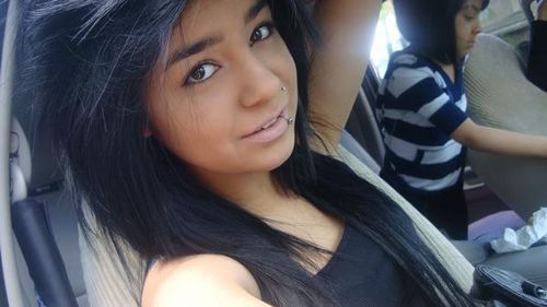 orig-8781041 - Scene  Queen si altele