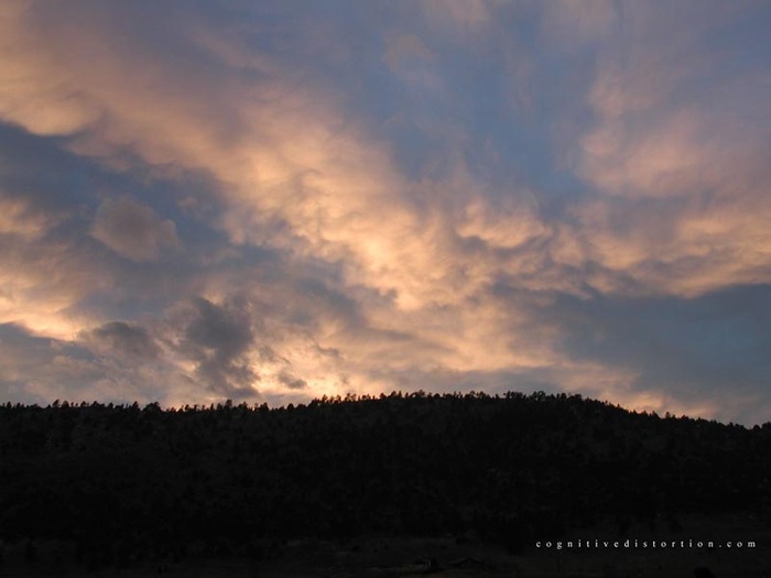 Sun Setting behind Hill - 0-Rasarituri_apusuri