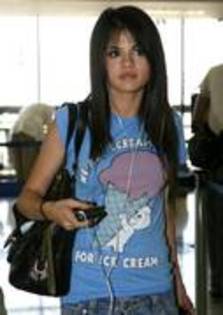 AQZQMYQKRPAKKLBGNXR - Selena